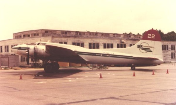 B-17 N207EVc